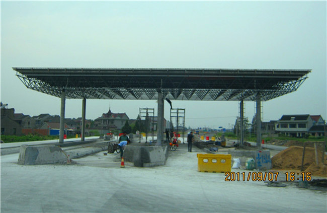 盖州收费站网架工程